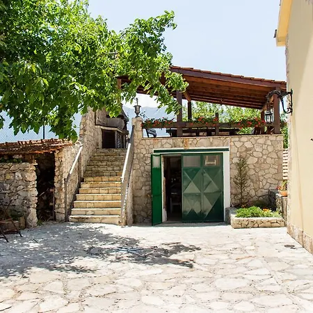 Willa Unique Dalmatian House Grabovac (Split-Dalmatia)