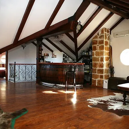 Unique Dalmatian House * Grabovac (Split-Dalmatia)